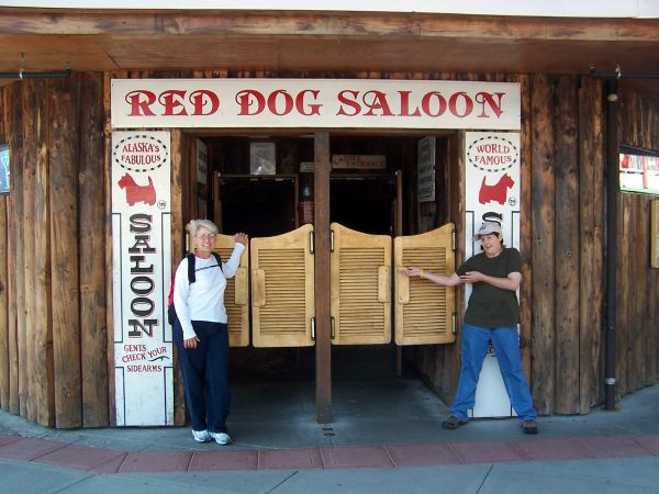 Jared and Nanna Juneu